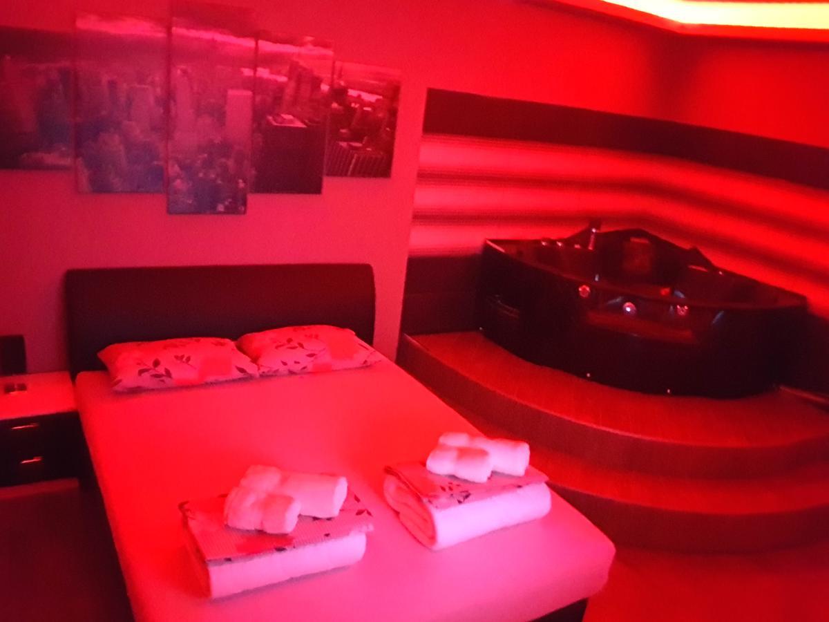 Ceca Apartman Nis Exterior foto