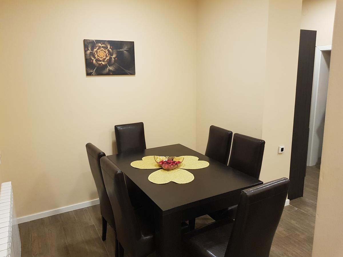 Ceca Apartman Nis Exterior foto