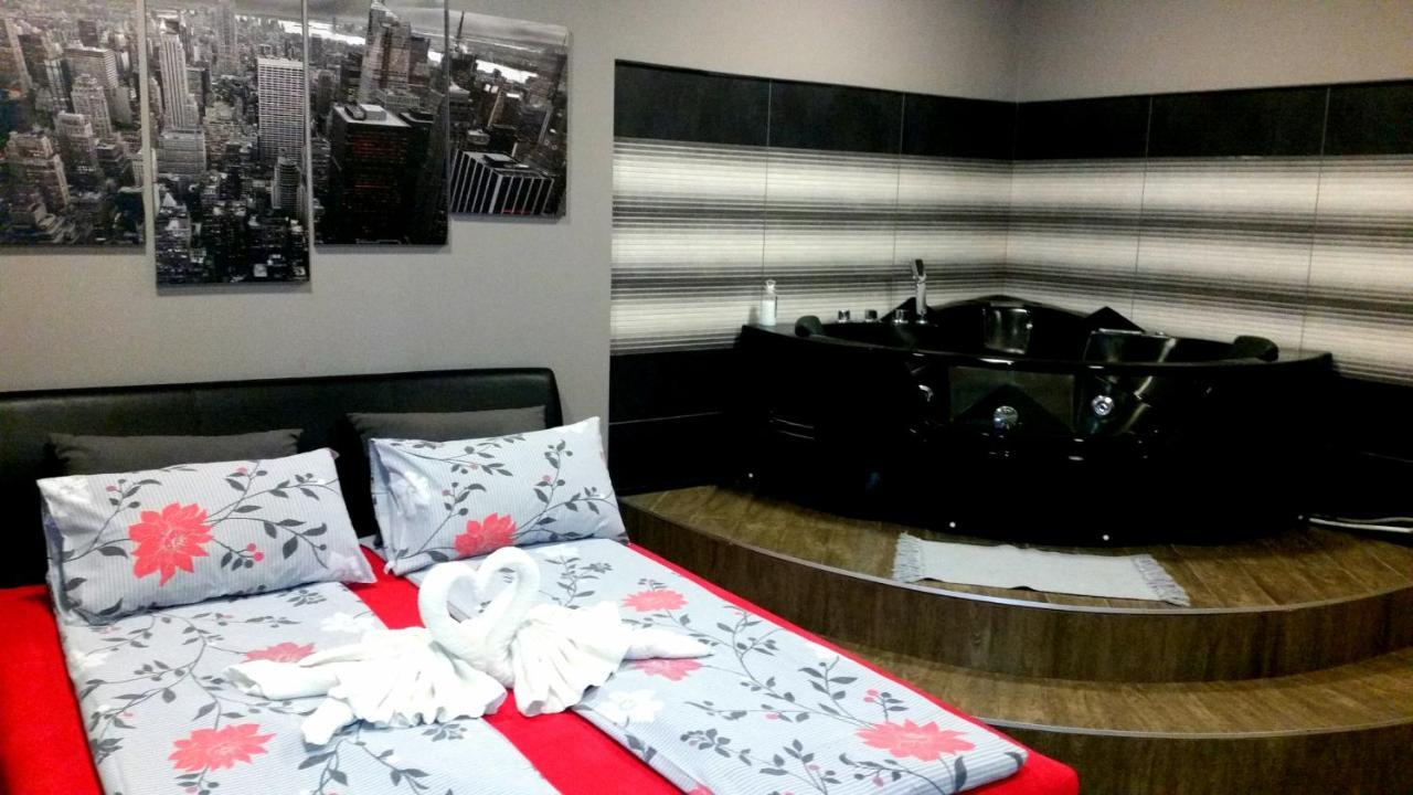 Ceca Apartman Nis Exterior foto