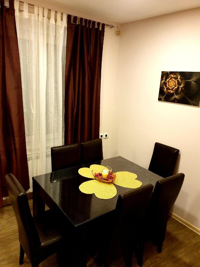 Ceca Apartman Nis Exterior foto